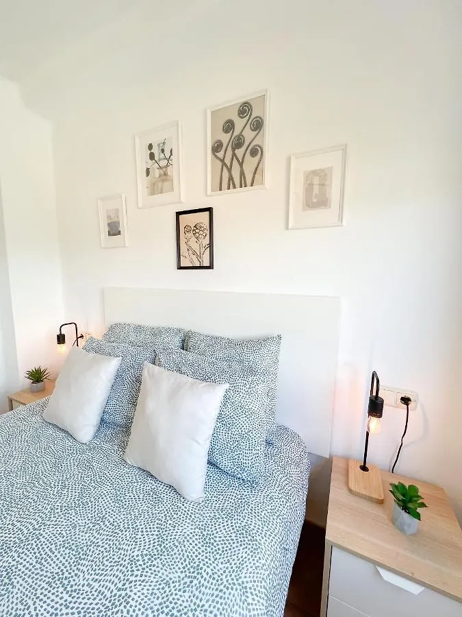 Spacious Apartment In The Center Of Τορρεμολίνος 0*,  Ισπανία
