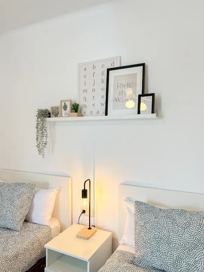 Spacious Apartment In The Center Of Τορρεμολίνος Ισπανία
